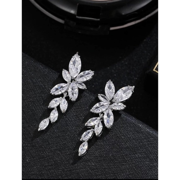 NEW 925 CZ Necklace Earrings Jewelry Set Lot Cubic Zirconia - Picture 3 of 4